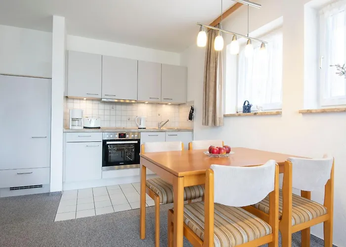 Kaiserhof 42-44 Sandgloeckchen * Kellenhusen